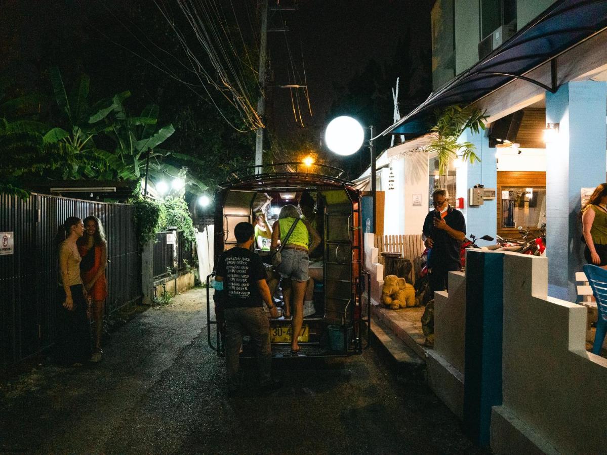 Albergue Bodega Chiang Mai Exterior foto